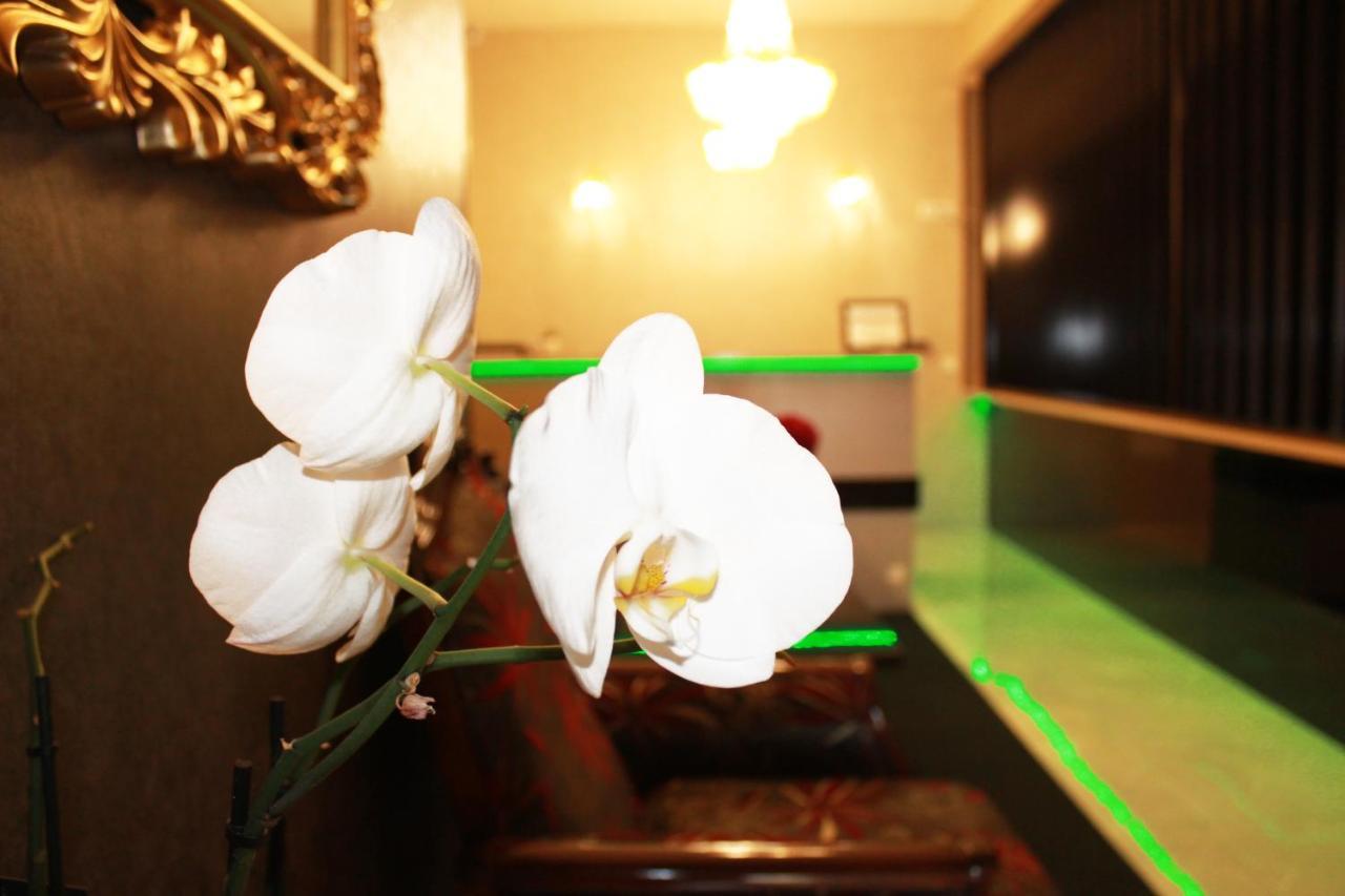 Hotel Villa Grande 부고즈노 외부 사진