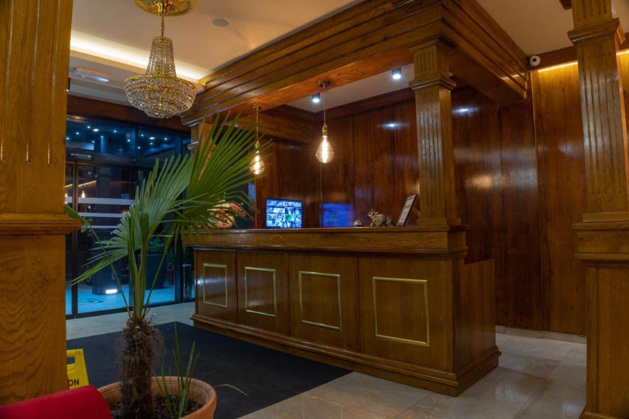 Hotel Villa Grande 부고즈노 외부 사진