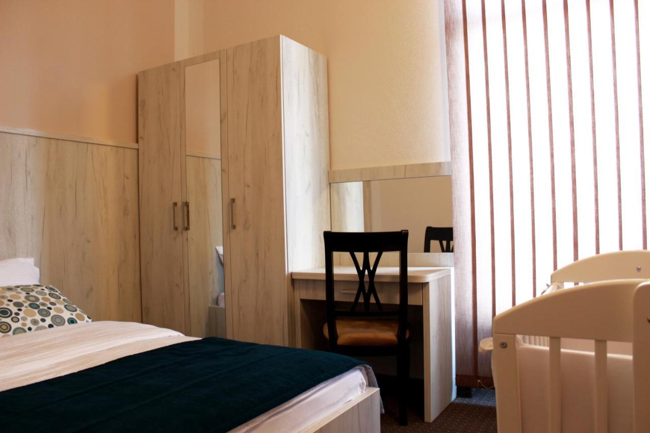 Hotel Villa Grande 부고즈노 외부 사진